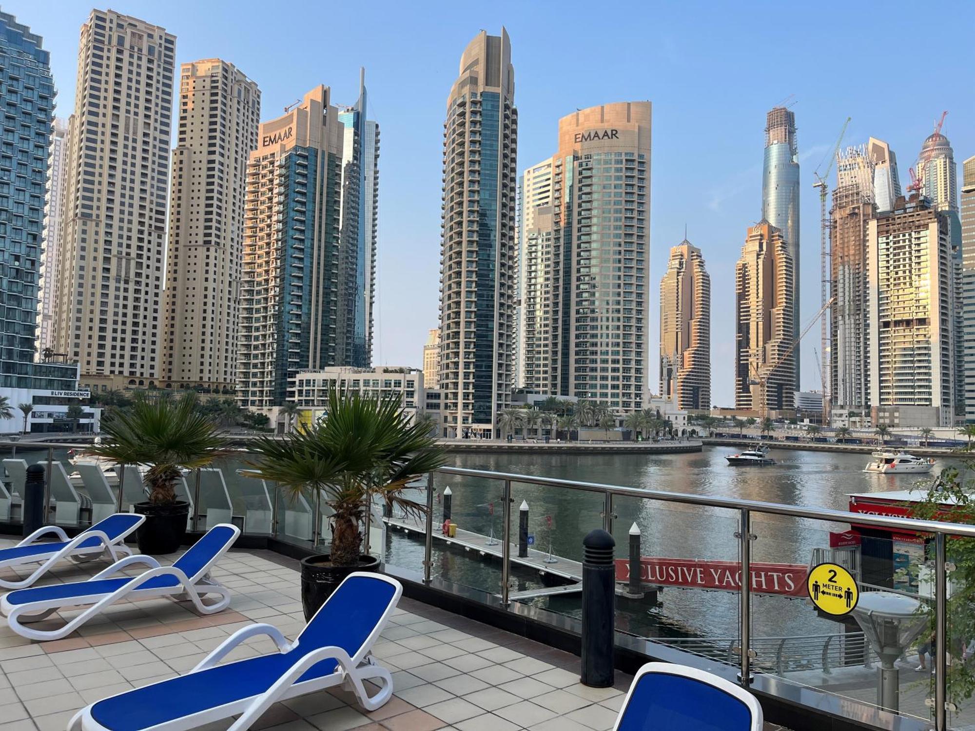 Amazing 1 Bedroom In Marina * Dubai