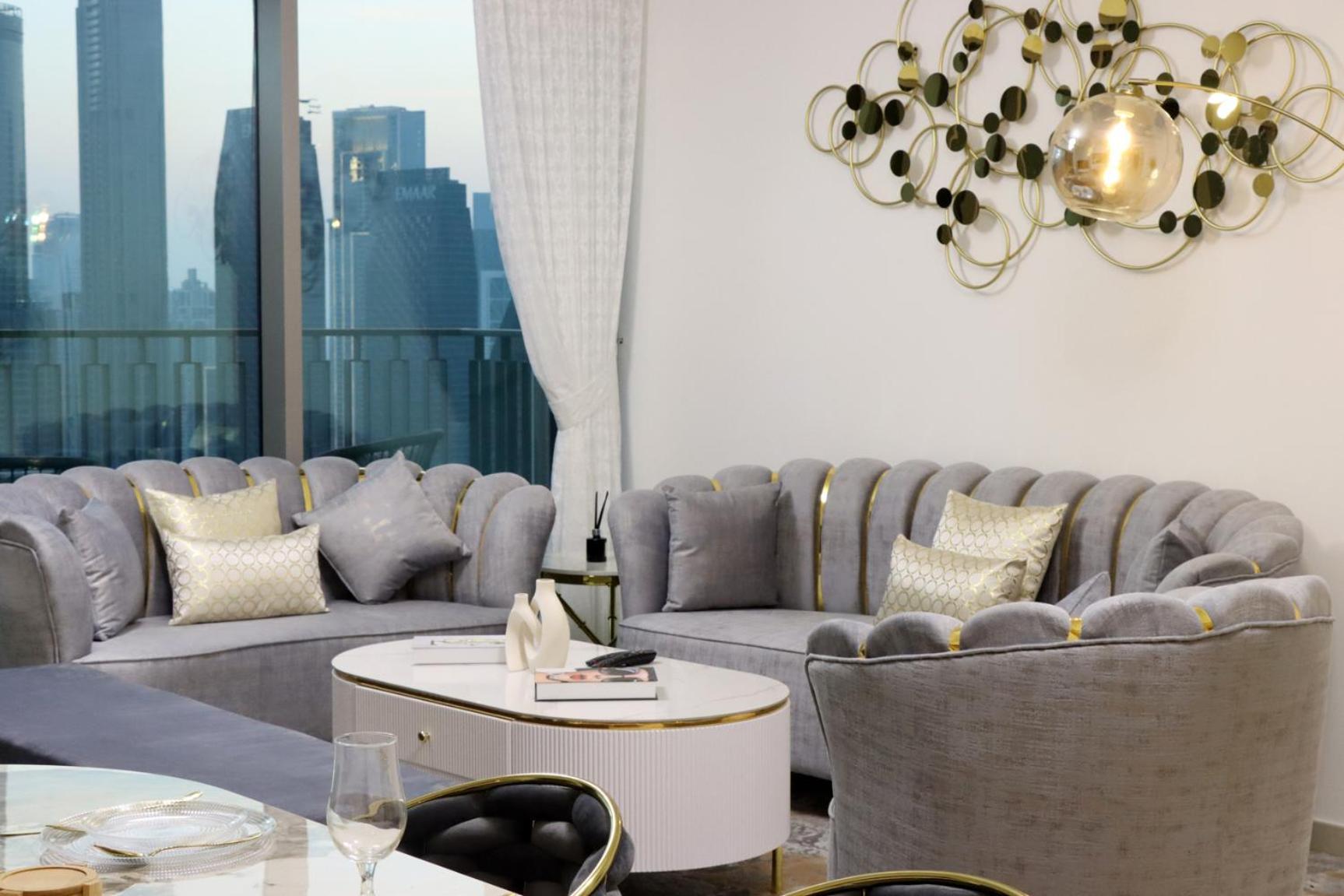 Appartement Livbnb - Elegant 3+1 W/ Burj View, Near Mall Dubaï