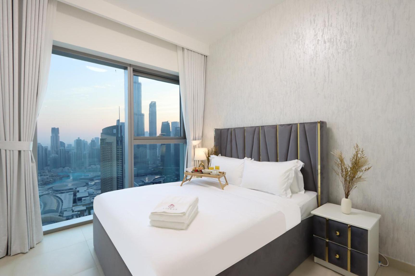 Livbnb - Elegant 3+1 W/ Burj View, Near Mall Dubaï