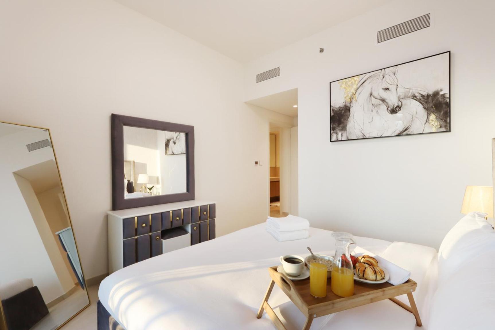 Livbnb - Elegant 3+1 W/ Burj View, Near Mall * Dubaï