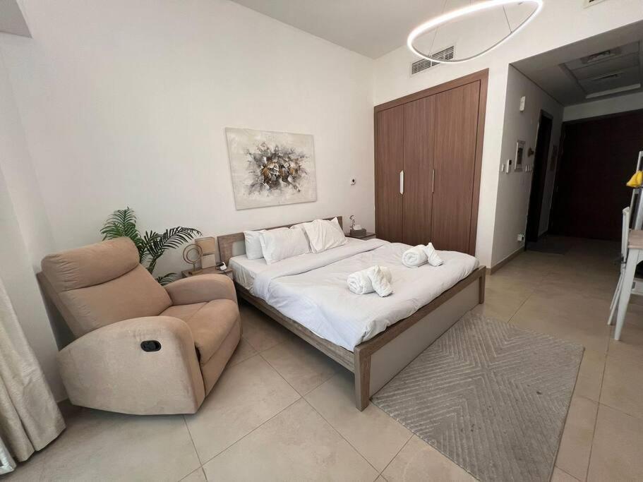 Appartement Vaya -modern Studio In Azizi Farishta - Al Furjan