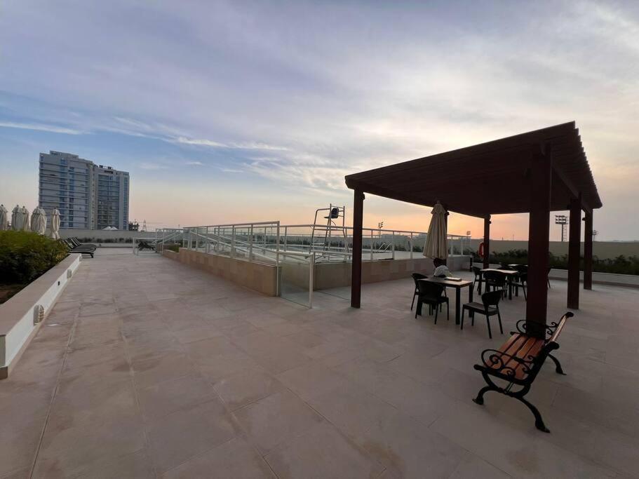 Vaya -modern Studio In Azizi Farishta - Al Furjan Dubaï