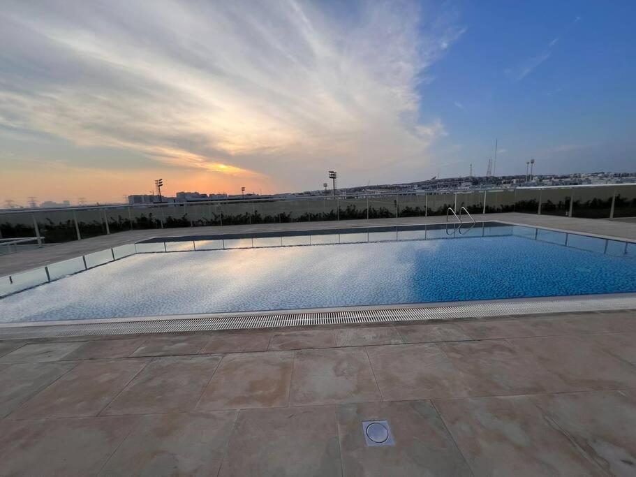 Vaya -modern Studio In Azizi Farishta - Al Furjan