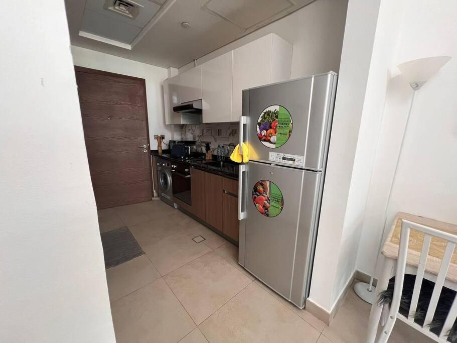 Appartement Vaya -modern Studio In Azizi Farishta - Al Furjan