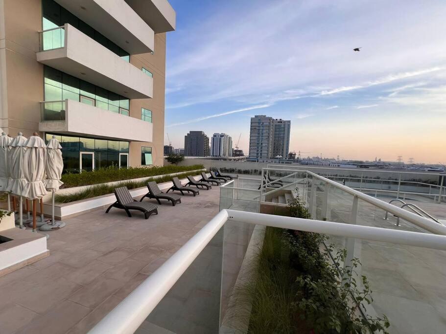 Appartement Vaya -modern Studio In Azizi Farishta - Al Furjan