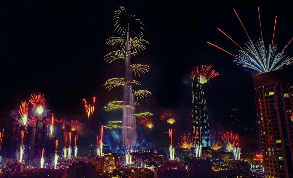 Luxury 2br With Full Burj Khalifa & Fountain View * Dubai