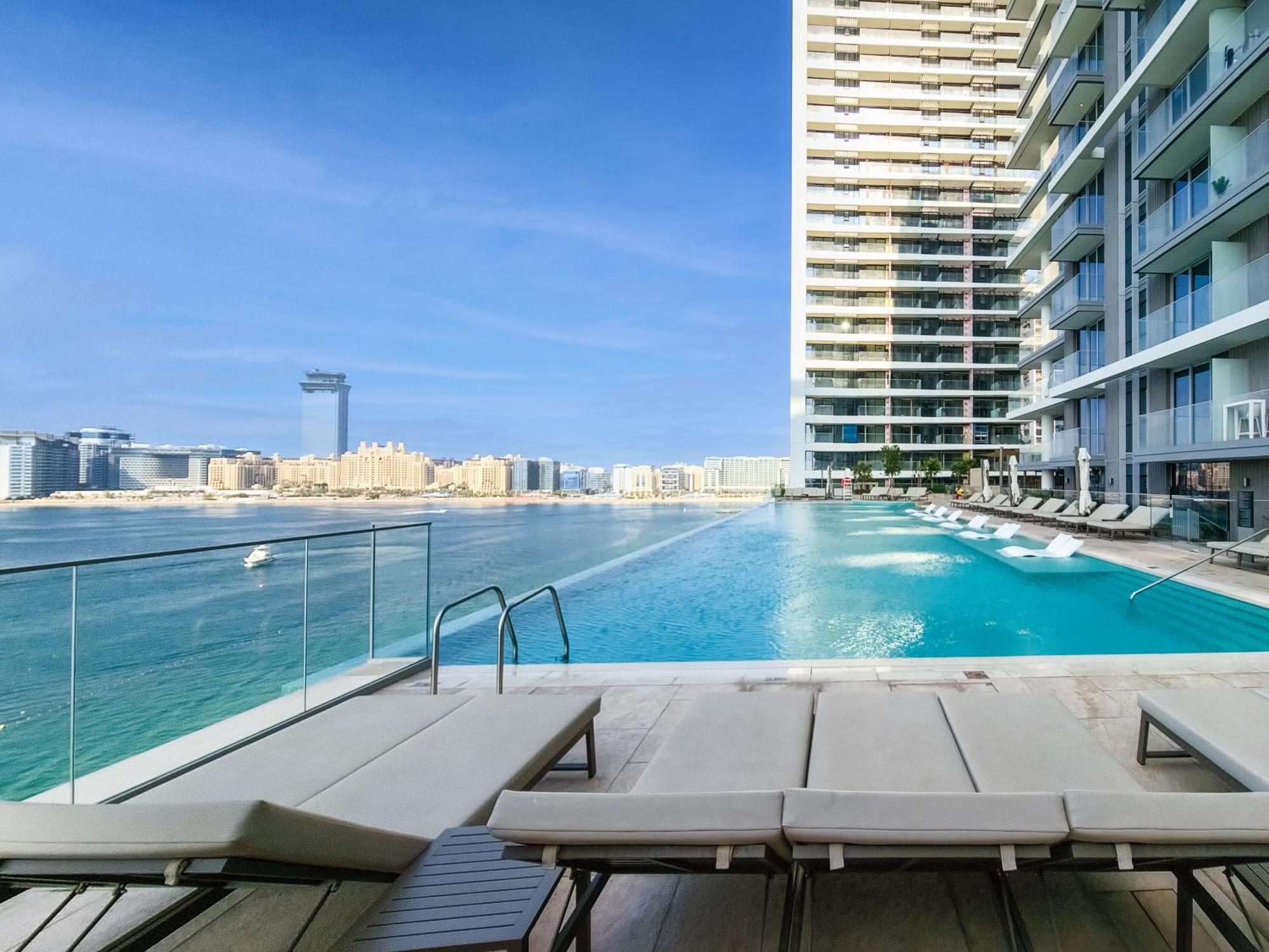 Marina Vista 1bd With Access In Beachfront * Dubaï