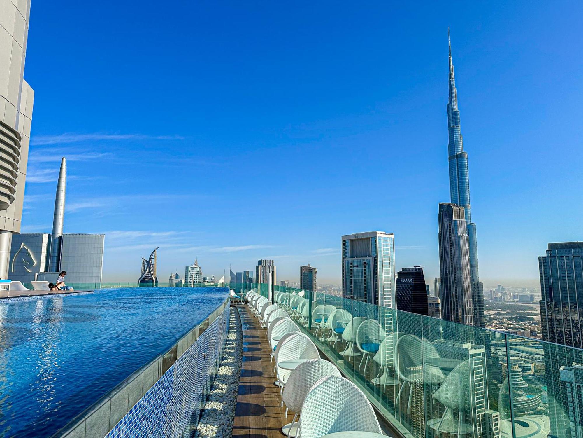 Full Burj Khalifa View Lux 2bedroom With Rooftop Pool Location In Paramount Midtown Appartement