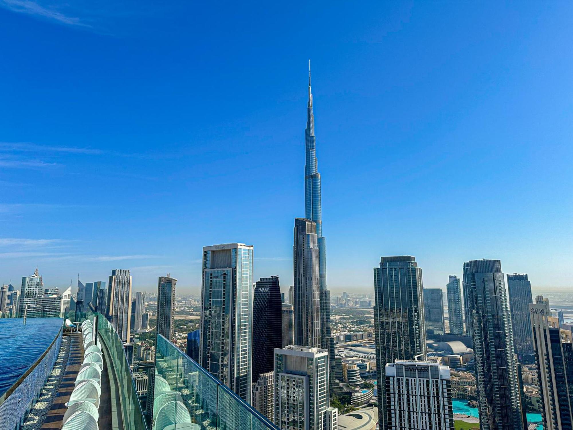 Appartement Full Burj Khalifa View Lux 2bedroom With Rooftop Pool Location In Paramount Midtown Dubai