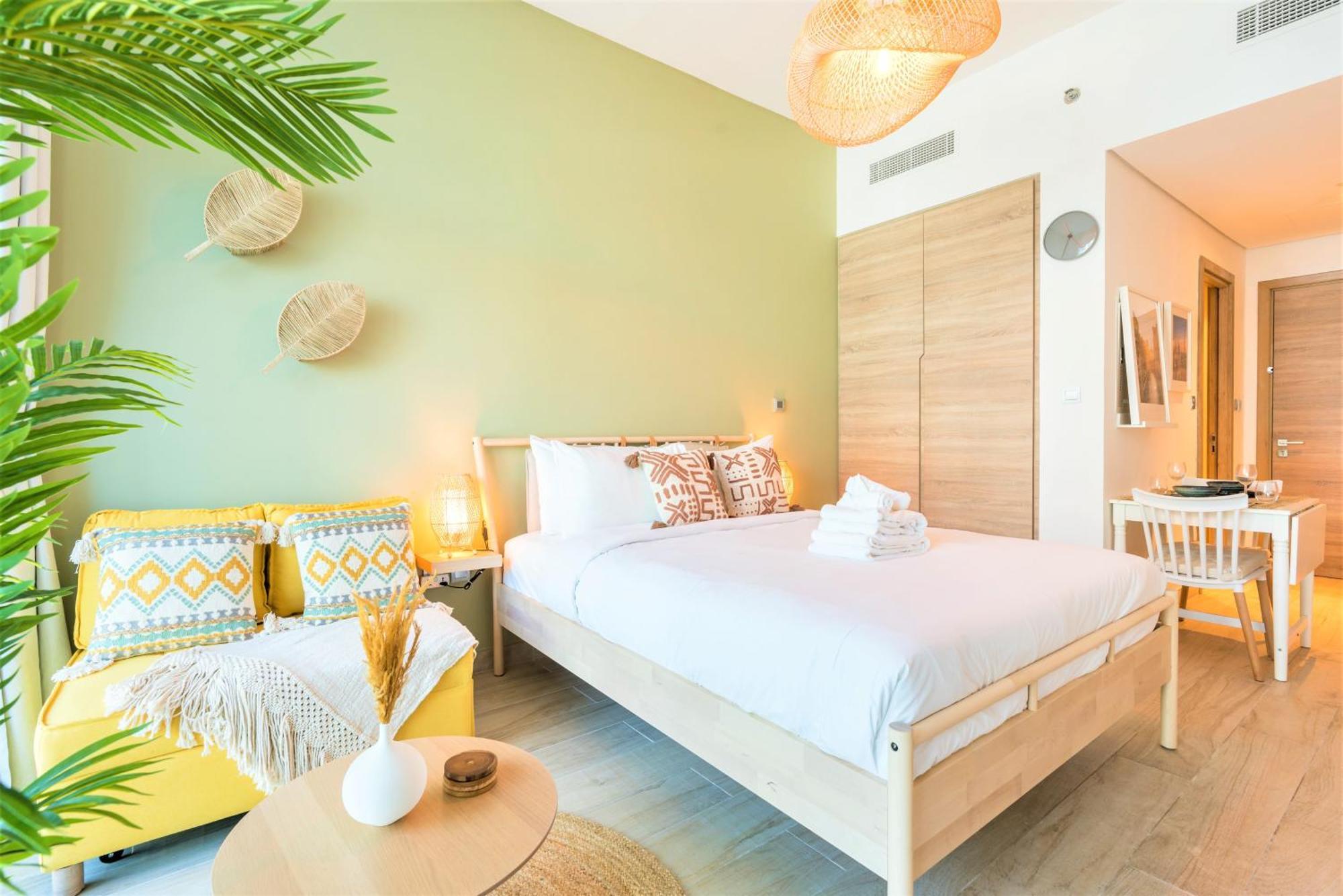 Appartement Stunning With Balcony & Marina View