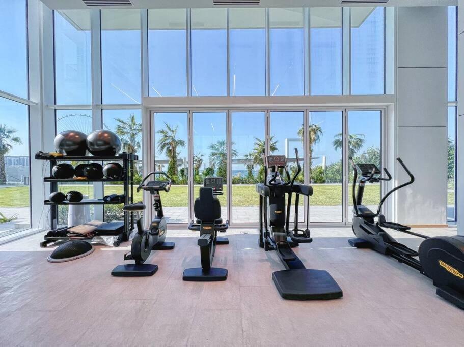 Delightful 1br In Jbr With Access Apartemen