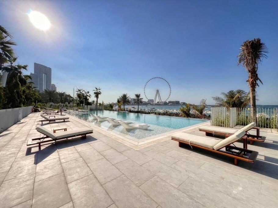 Delightful 1br In Jbr With Access Apartemen Dubai
