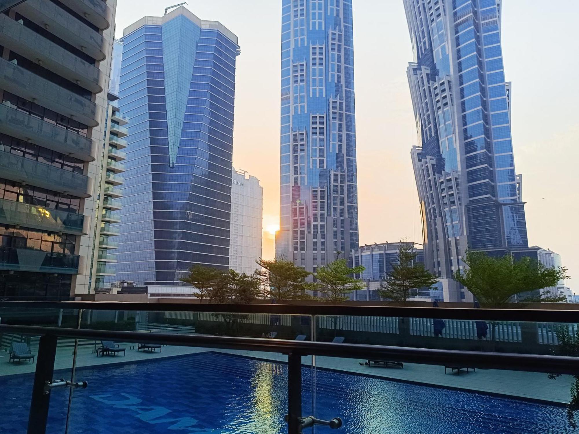 Brown Stone - Pool & View Merano Appartamento Dubai