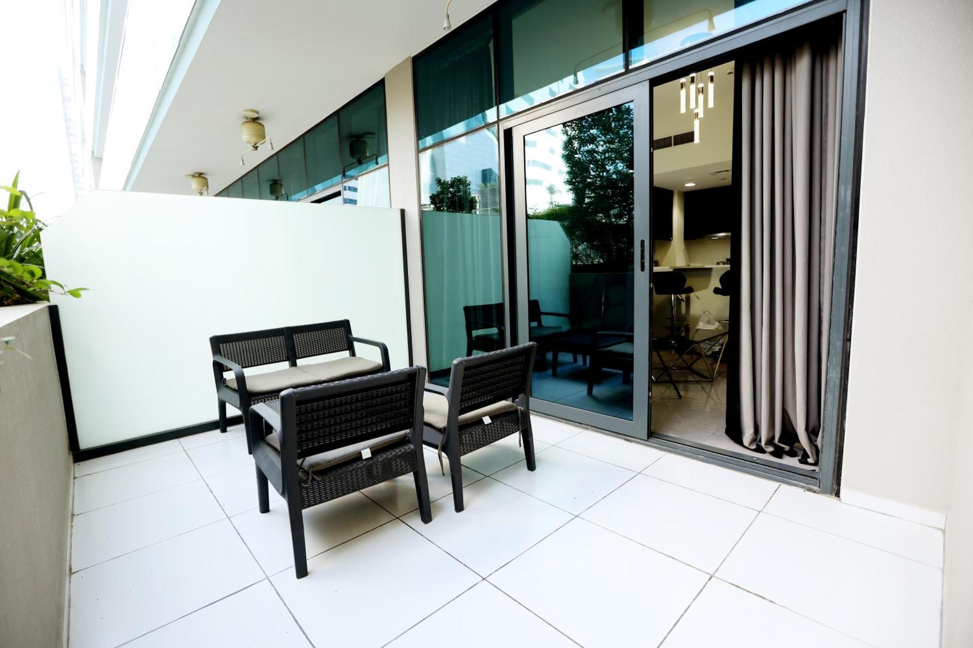 Brown Stone - Pool & View Merano * Dubaï