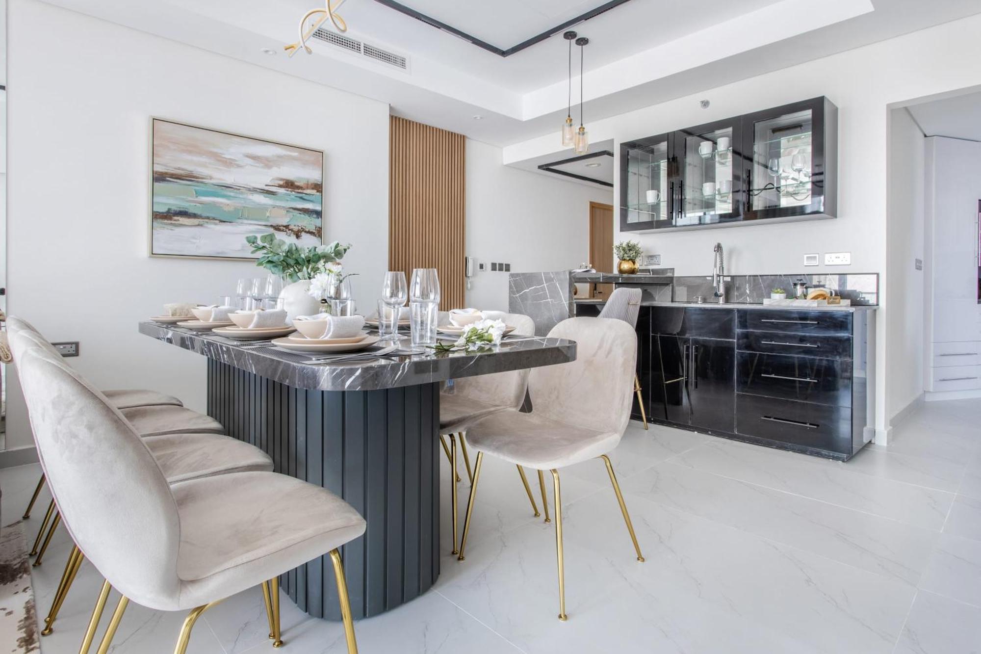 Frank Porter - Paramount Appartement Dubai