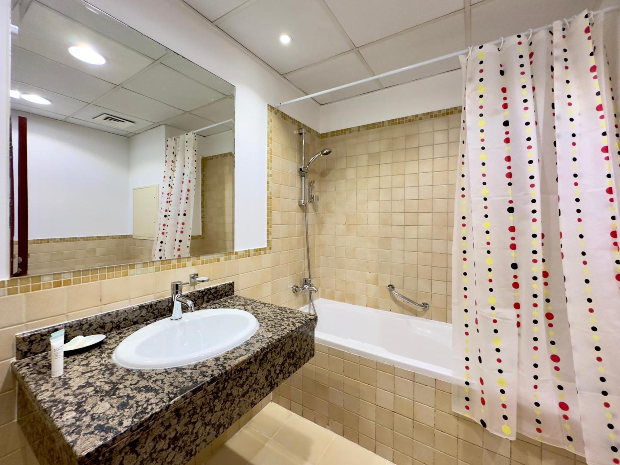Lejlighed Dar Vacation - Great Spacious 2br In Jumeirah
