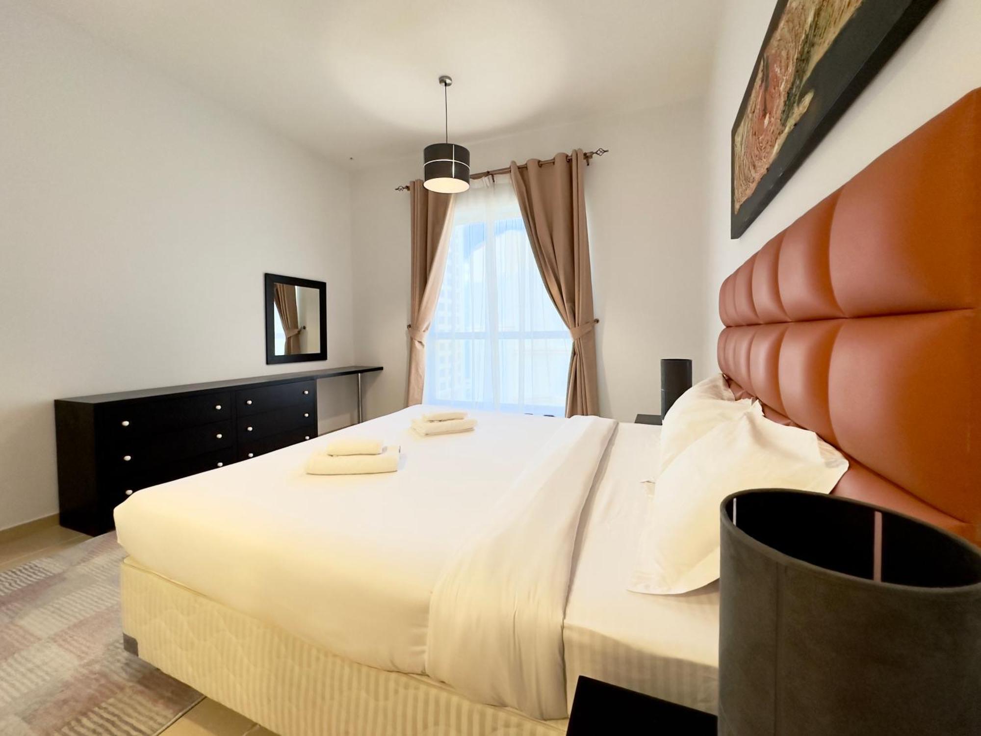 Dar Vacation - Great Spacious 2br In Jumeirah Lejlighed *