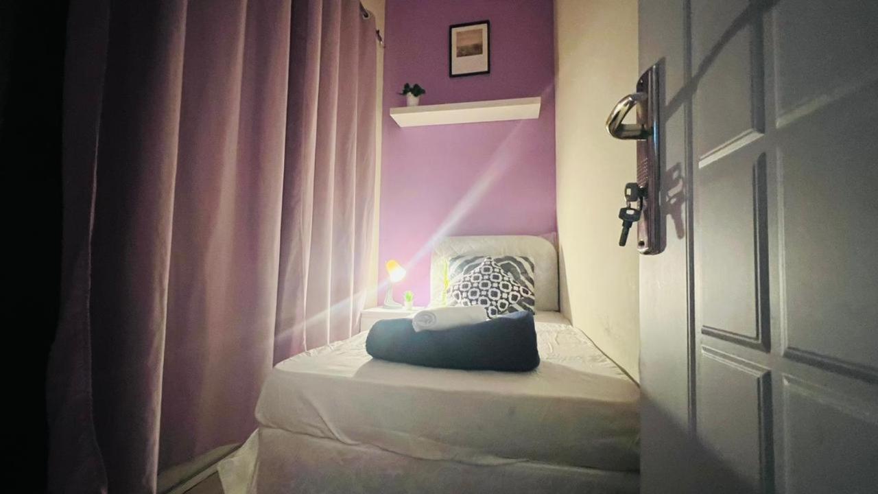 Homestay Peaceful Partition Near Mall Of The Emirates