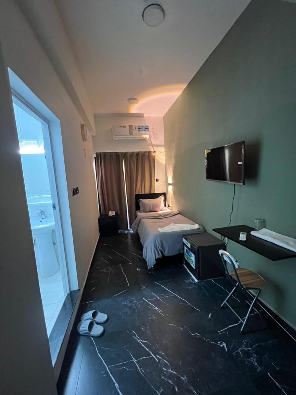 Guest Hotel