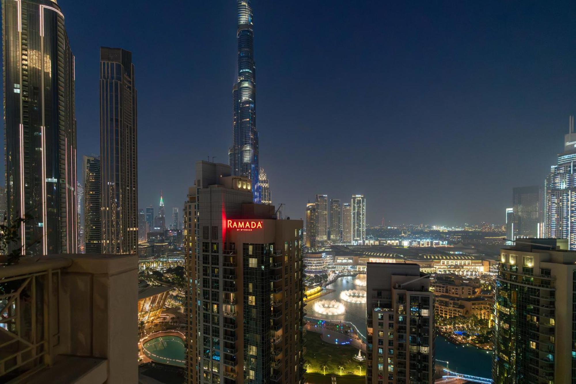 Luxury 2Br Downtown Apt With Burj Khalifa Views * Dubái