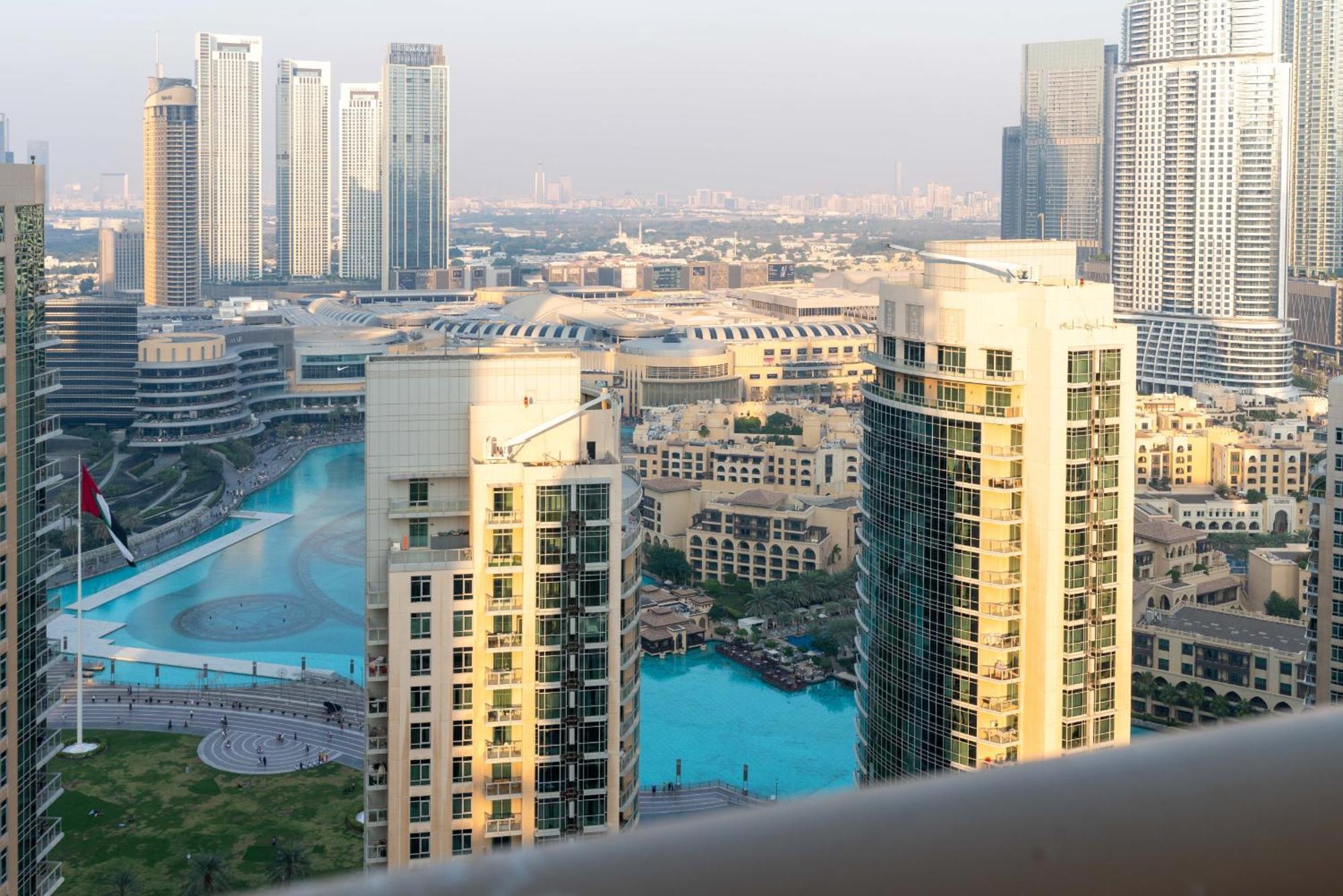 Apartamento Luxury 2Br Downtown Apt With Burj Khalifa Views