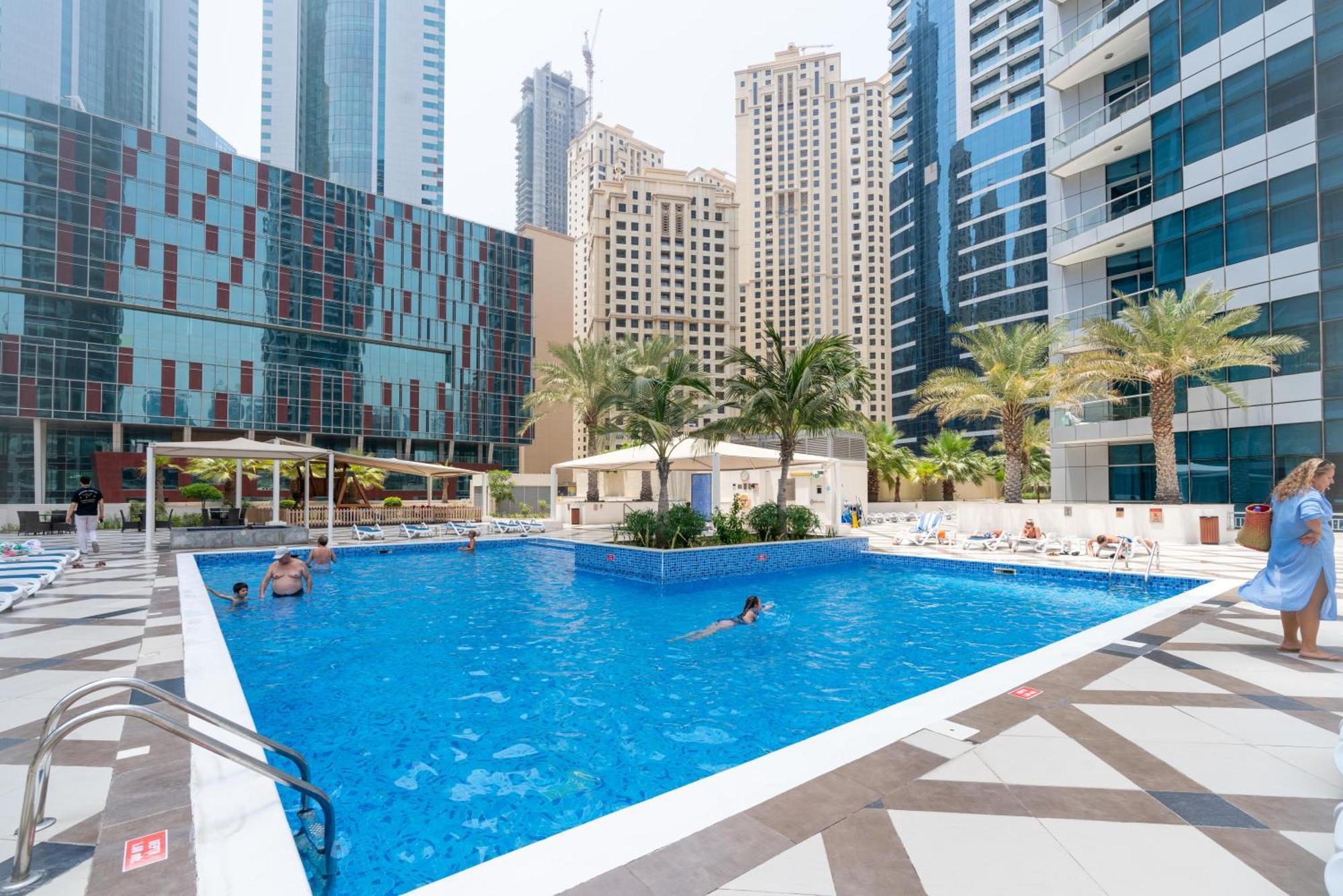 Lejlighed Ultimate / 2 Beds / Marina Views / Location In The Heart Of Marina / Perfect Vacation Dubai