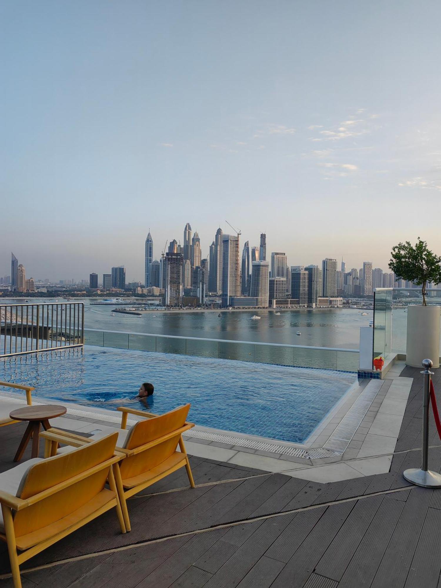 7 Palm Jumeirah *