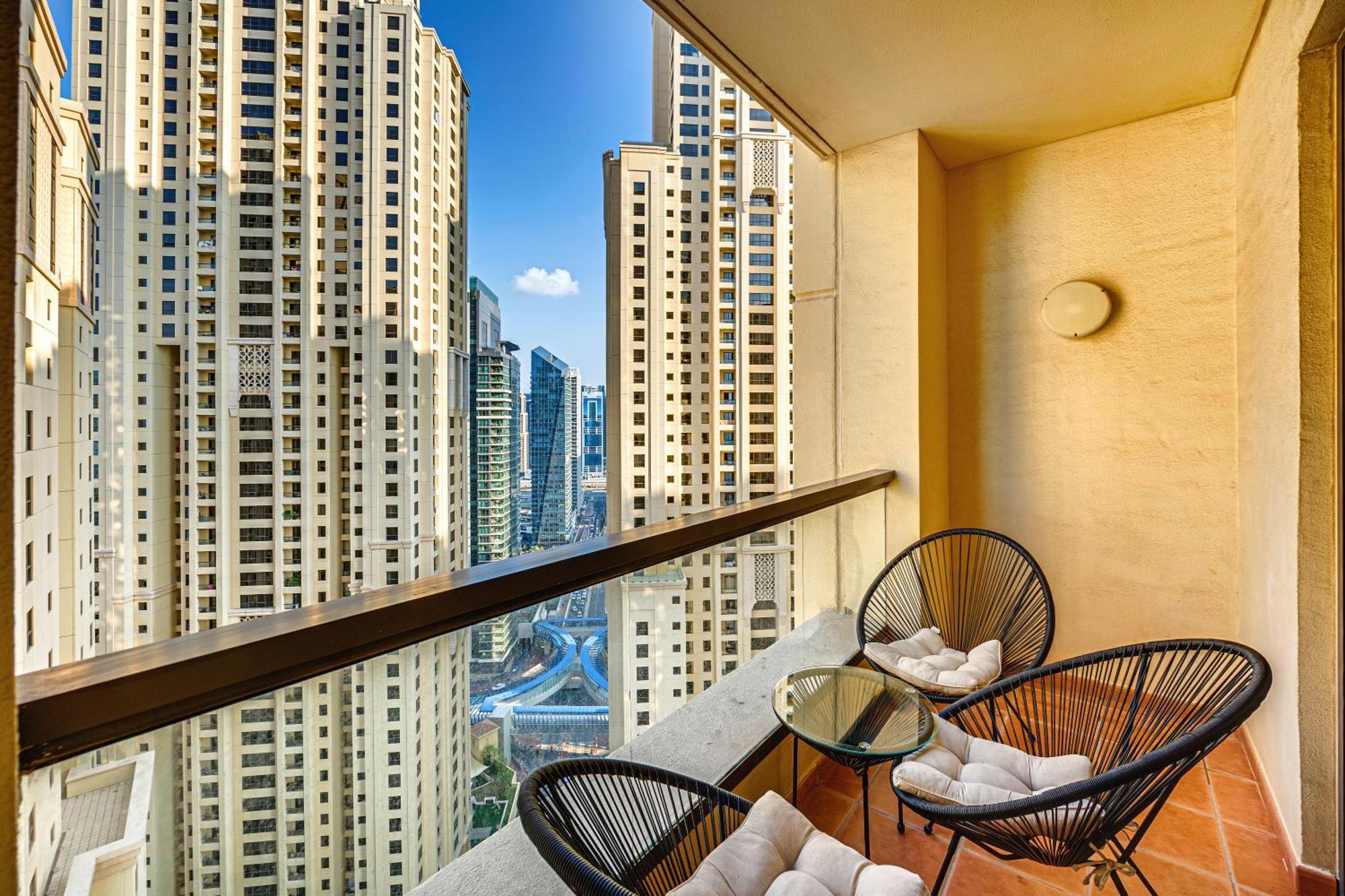 Apartment Jbr 3 Bedroom With Fantastic Ocean View *