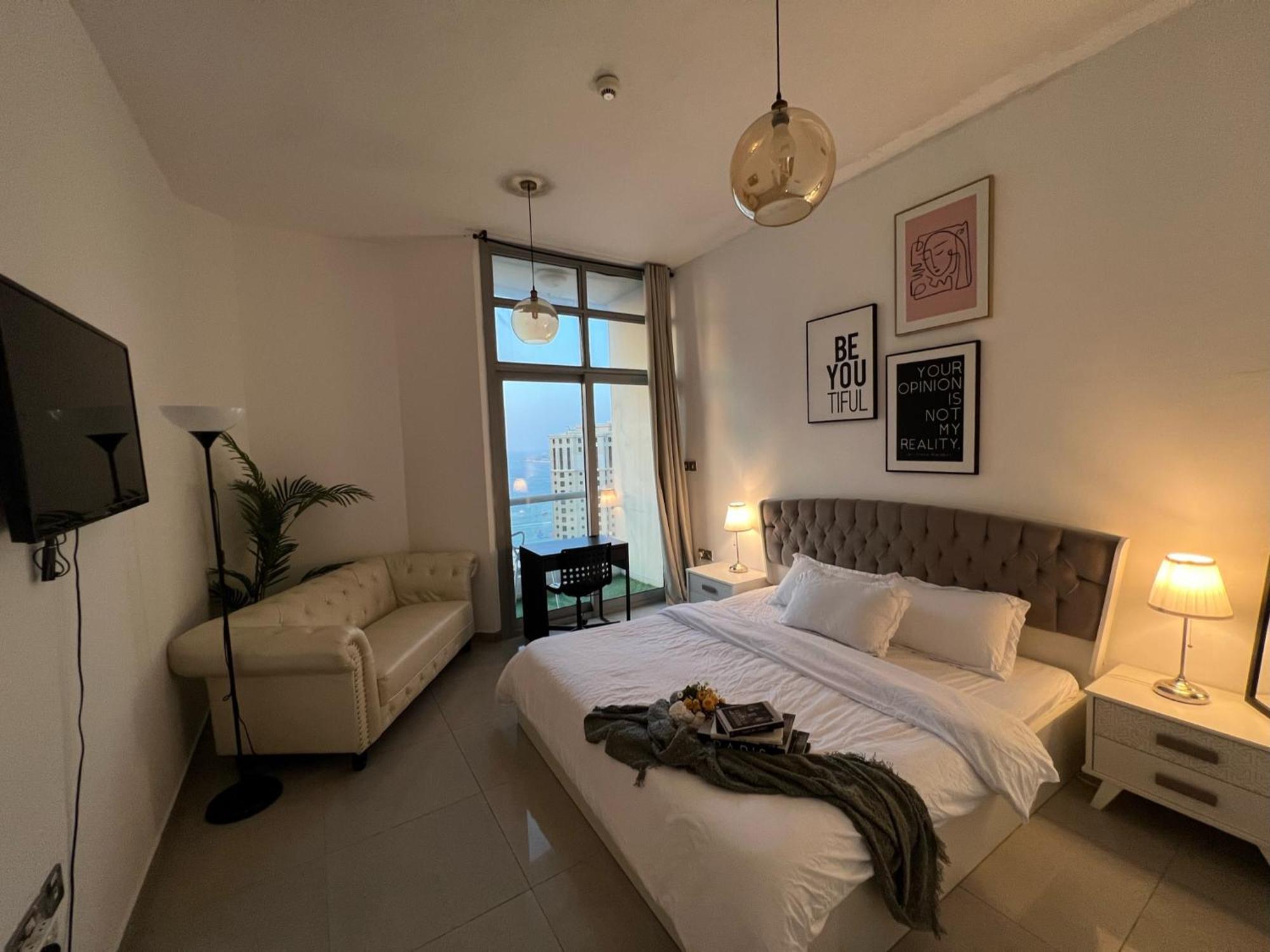 Lägenhetshotell Thepenthouse Coliving I Dubai
