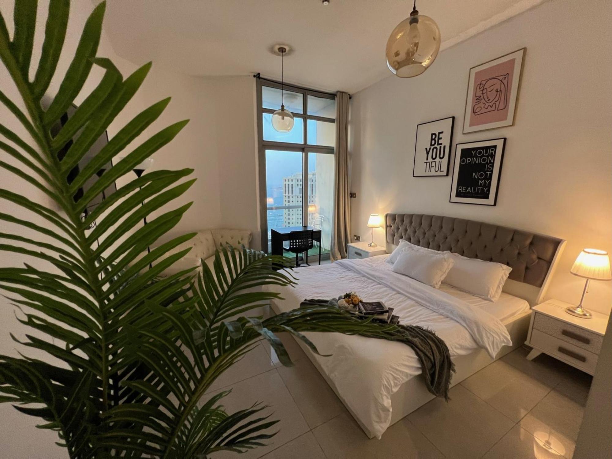 Thepenthouse Coliving I * Dubai