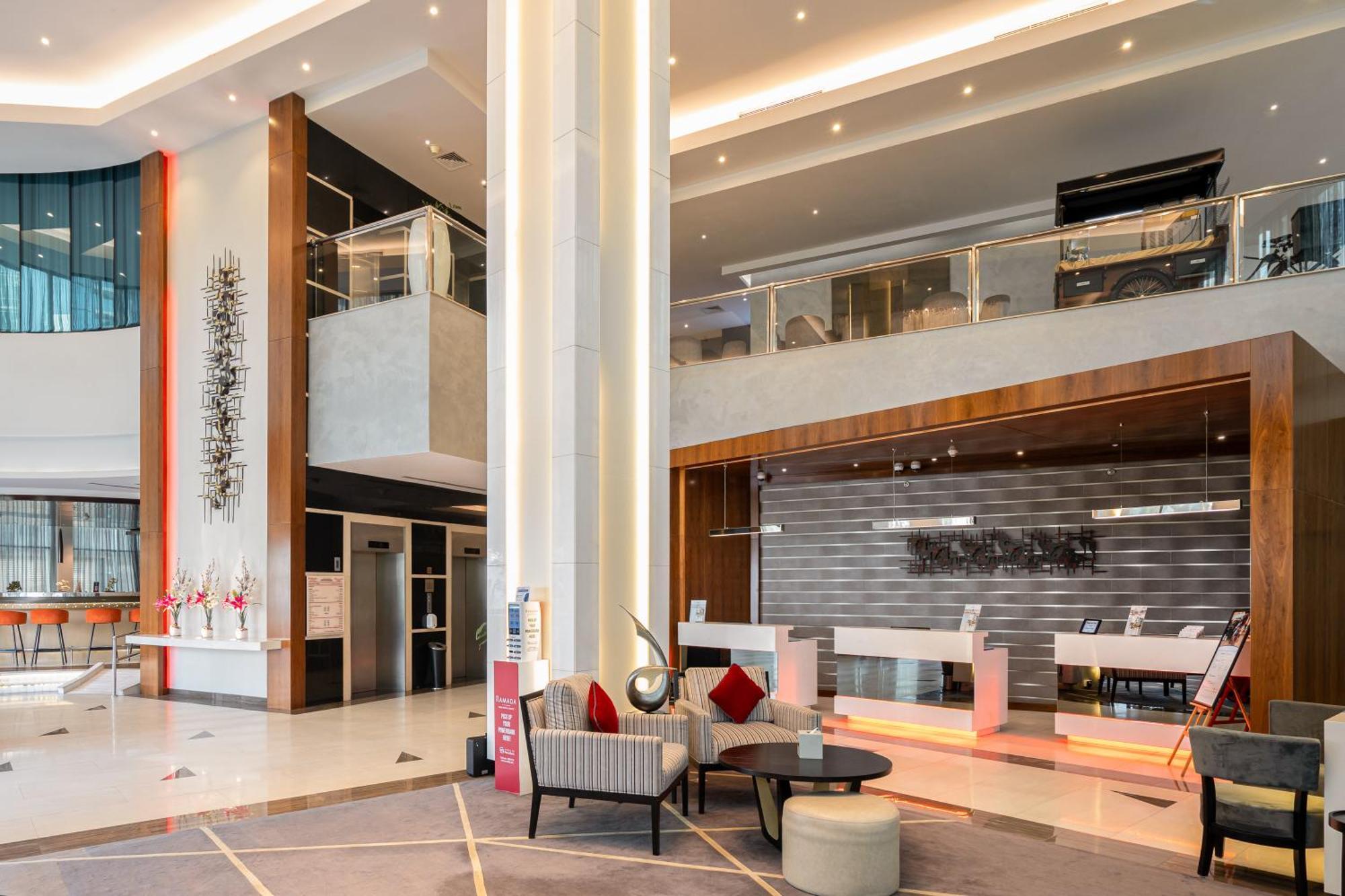 Hotell Ramada By Wyndham Barsha Heights 4*