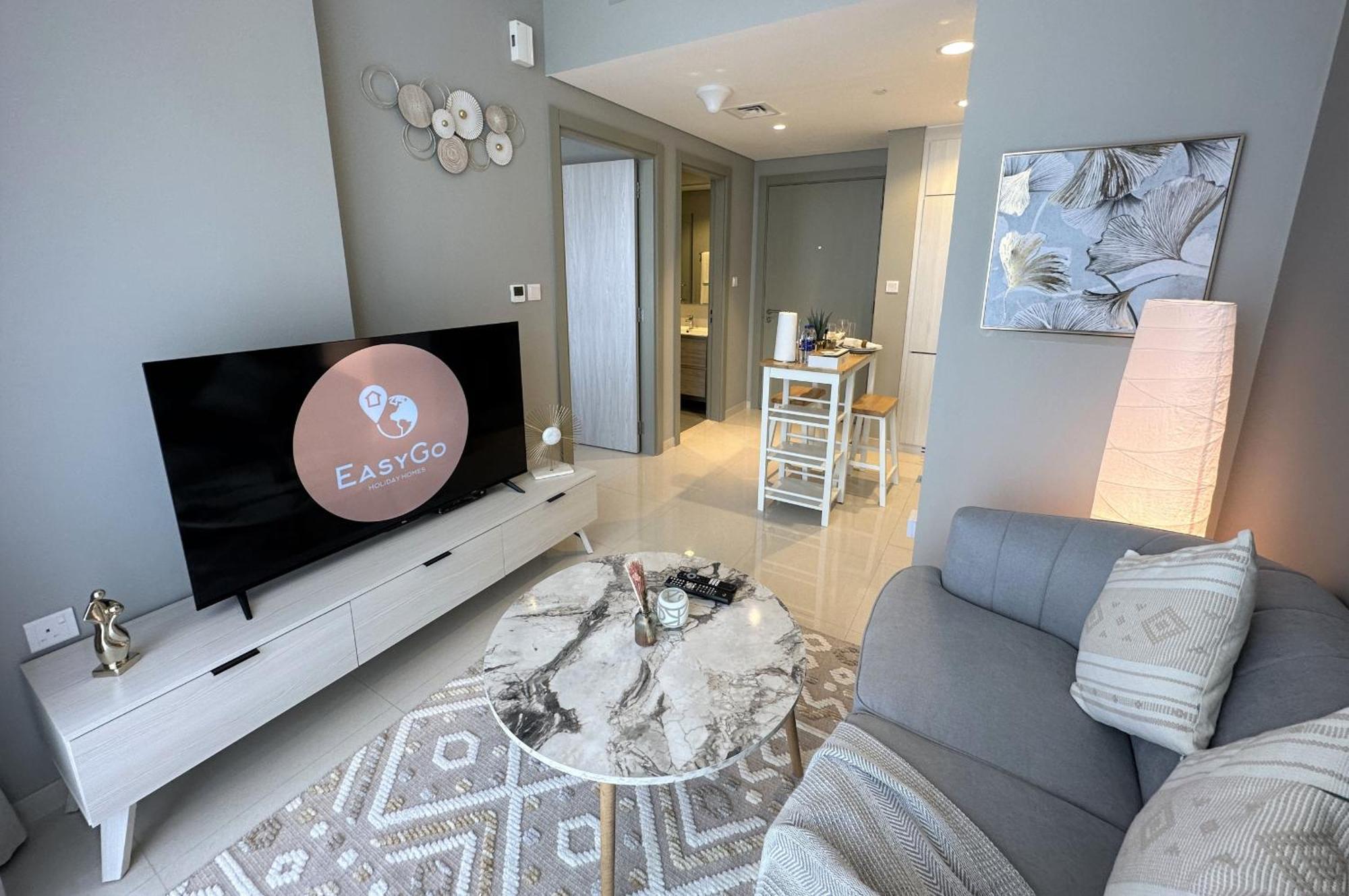 Easygo - Affordable 1br Close To Public Transit - Zad-13 Dubái