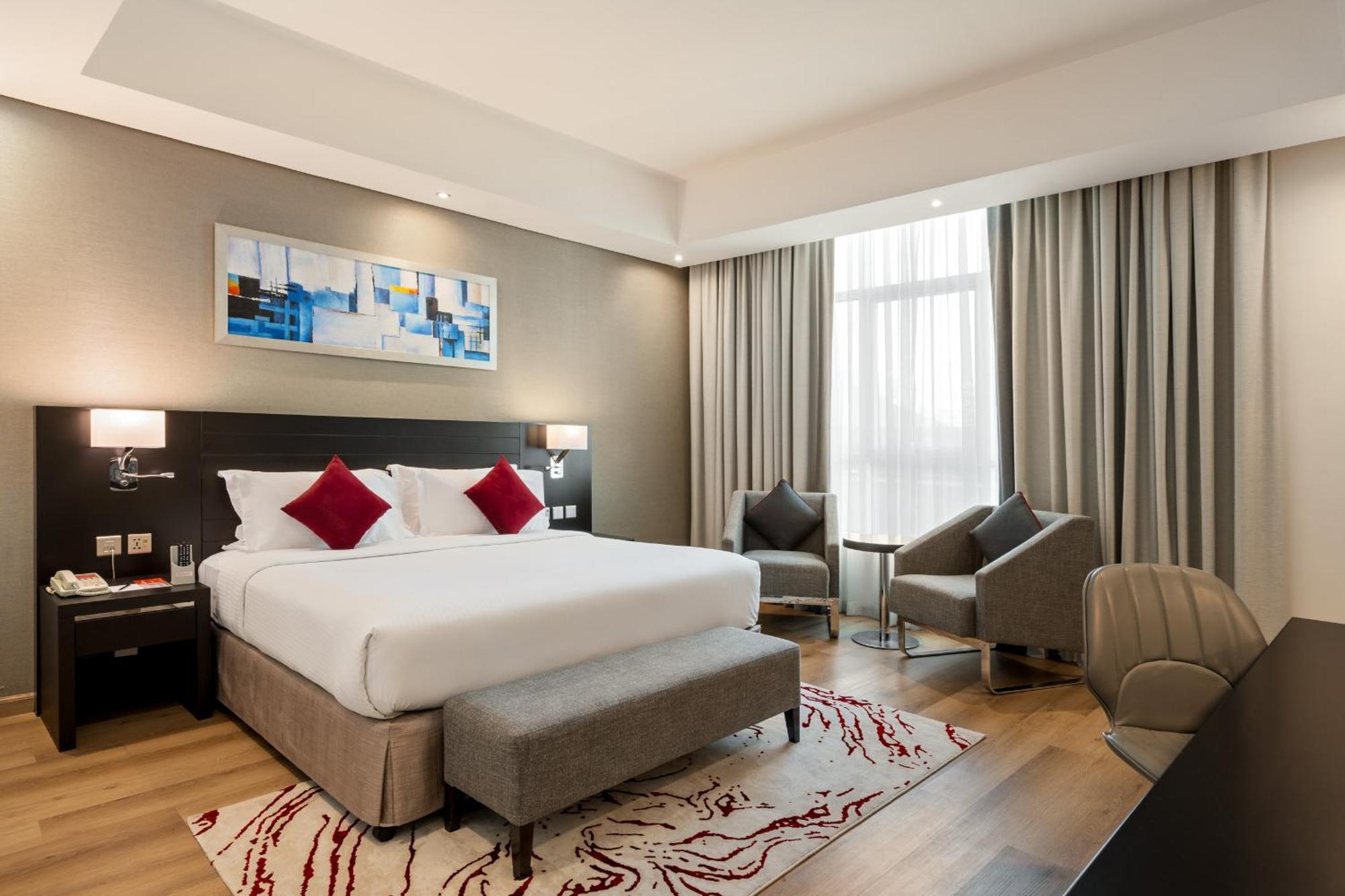 Hotell Ramada By Wyndham Barsha Heights