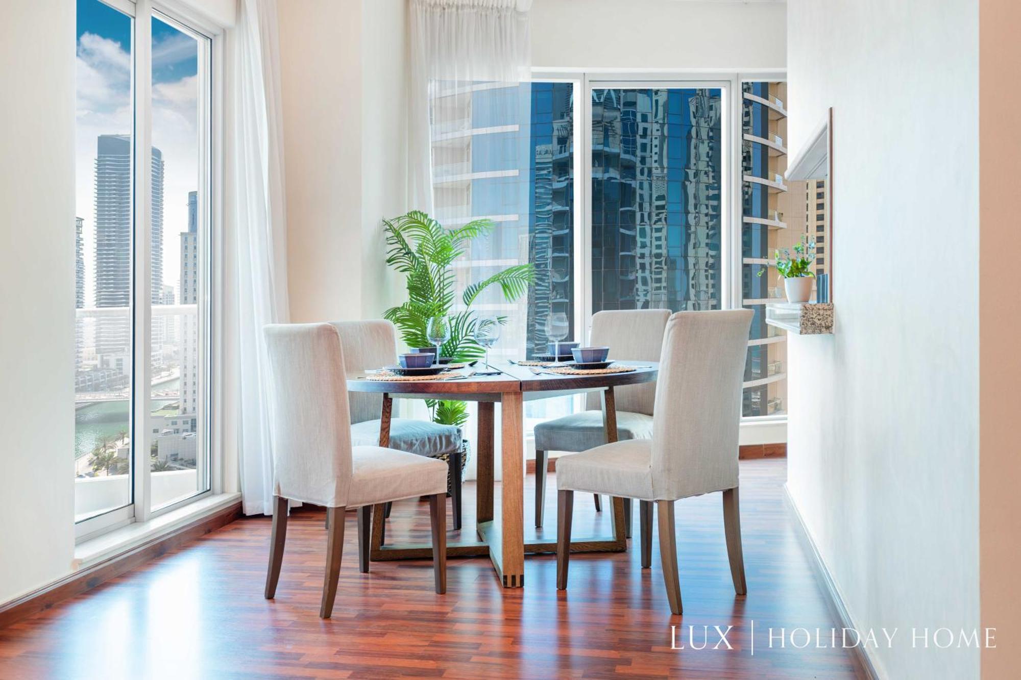 Lux - The Scenic Space Marina View Dubai