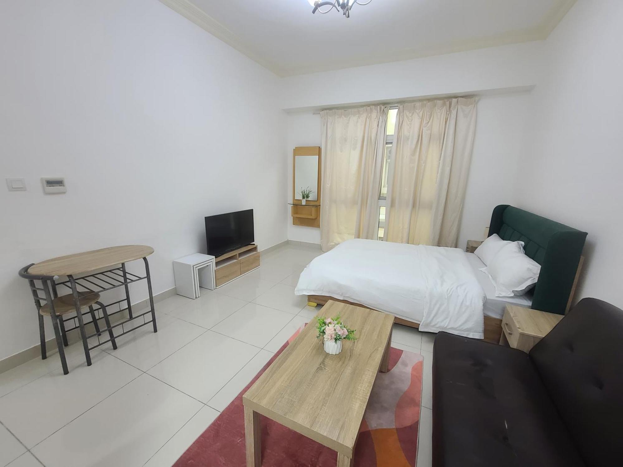 Al Fahad 2 Small For Men Tecom Appartement Dubaï