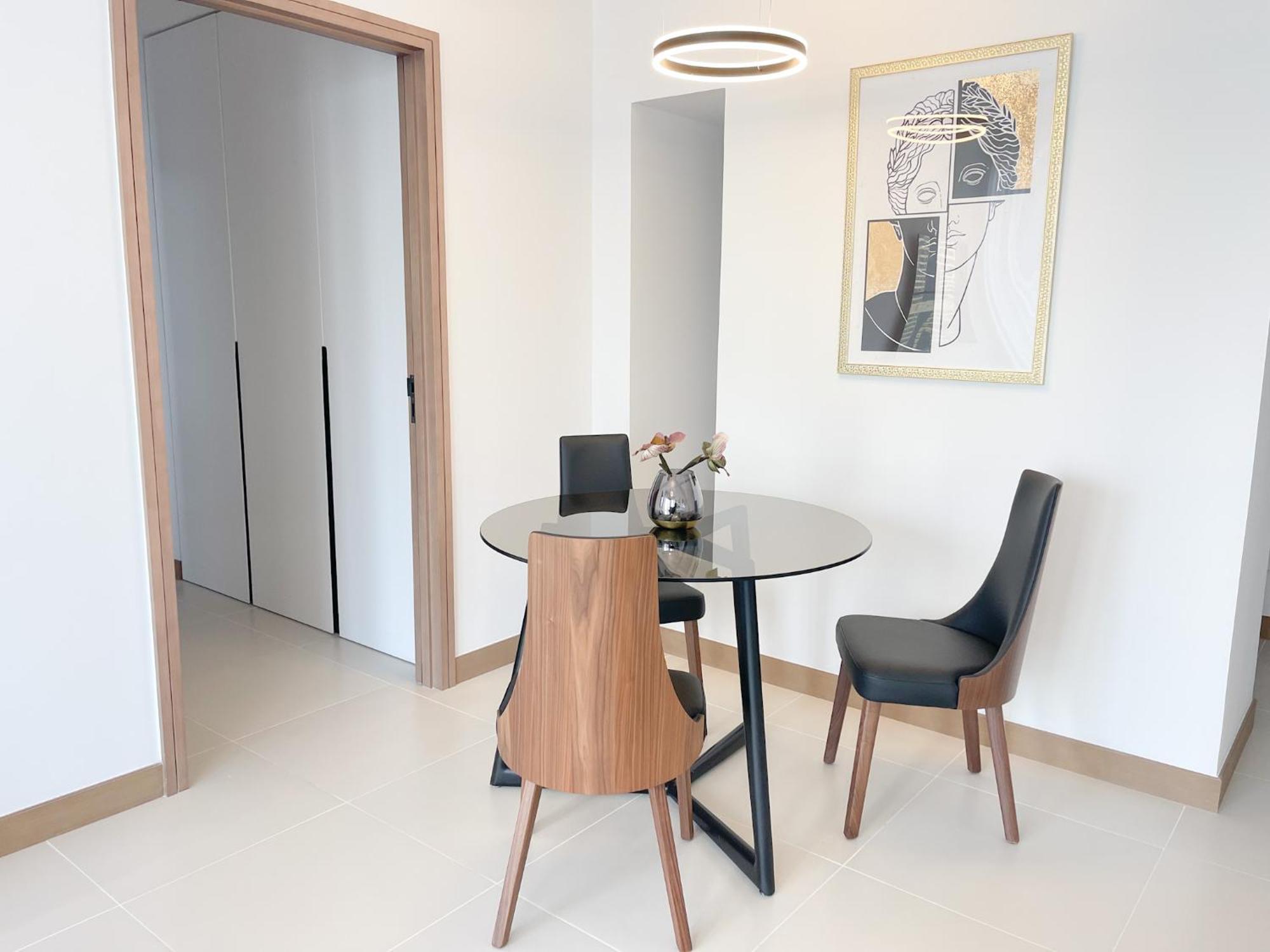 Luxury Living At Vida Marina & Yacht Club Dubái