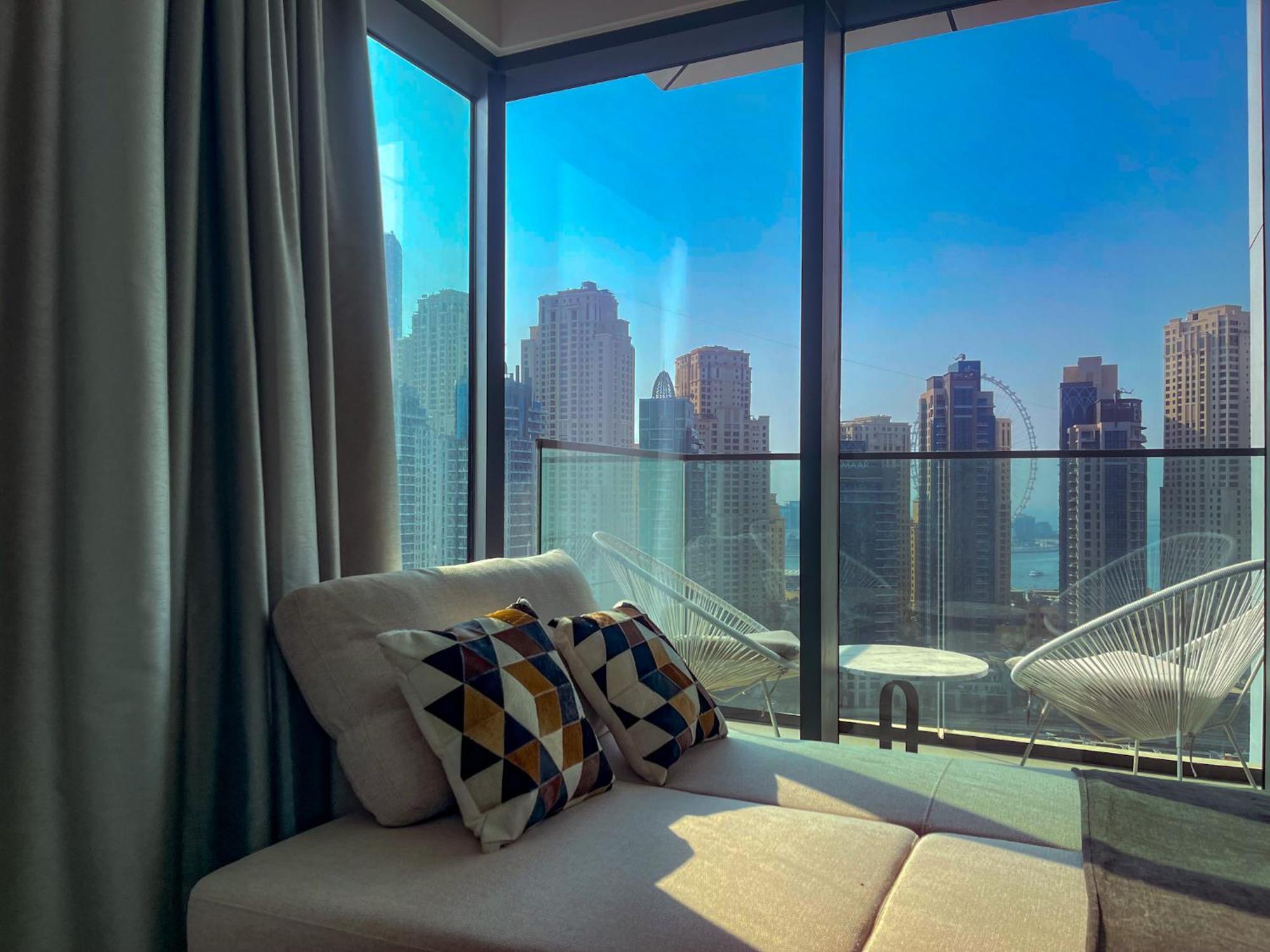 Apartamento Luxury Living At Vida Marina & Yacht Club Dubái