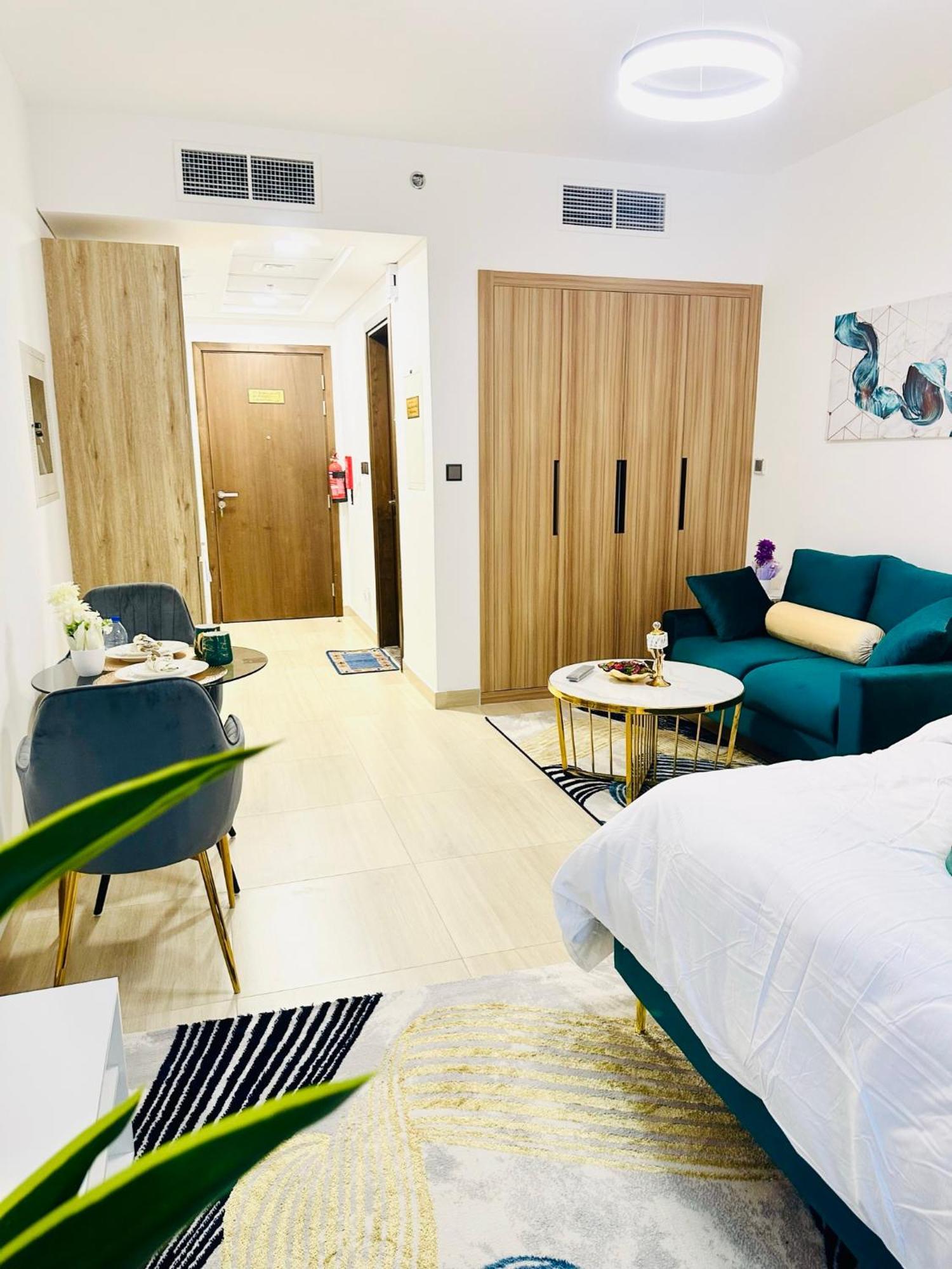 Appartement Cozy In Jumeirah Village Circle Dubai