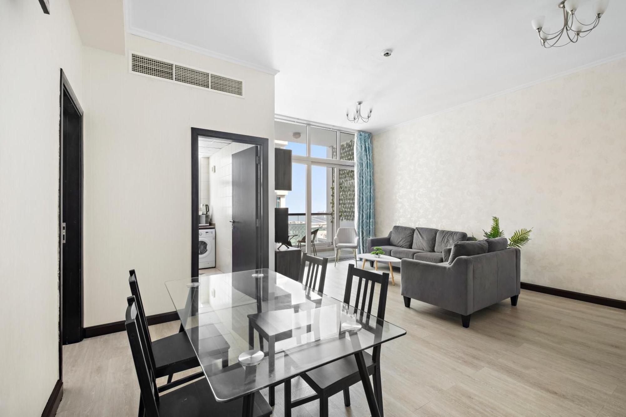 Exquisite 1br With A Pool & Gym Near Jbr