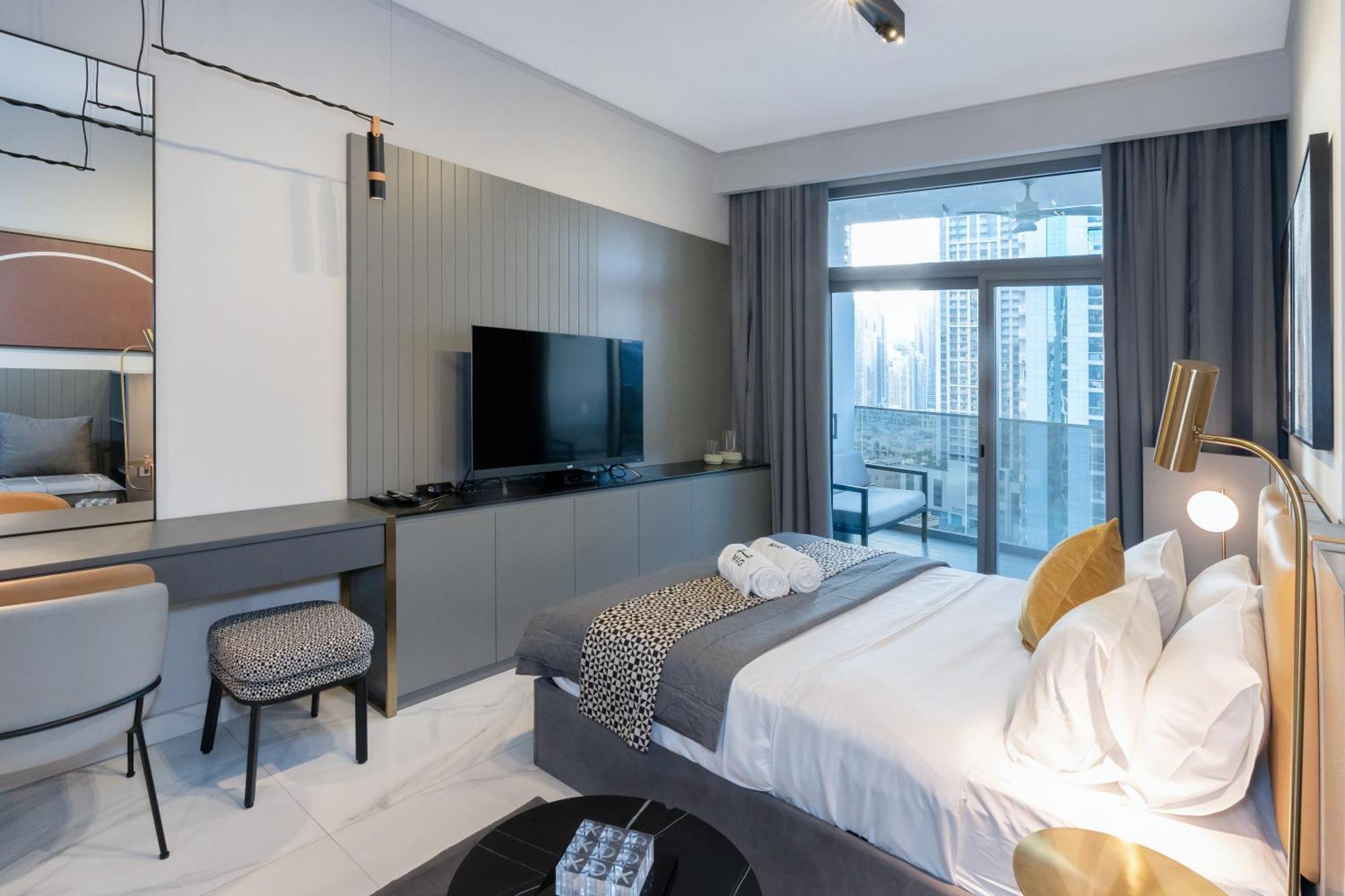 Lejlighed Lux In Downtown, 5 Mins To Burj Khalifa & Mall - Mag318 *