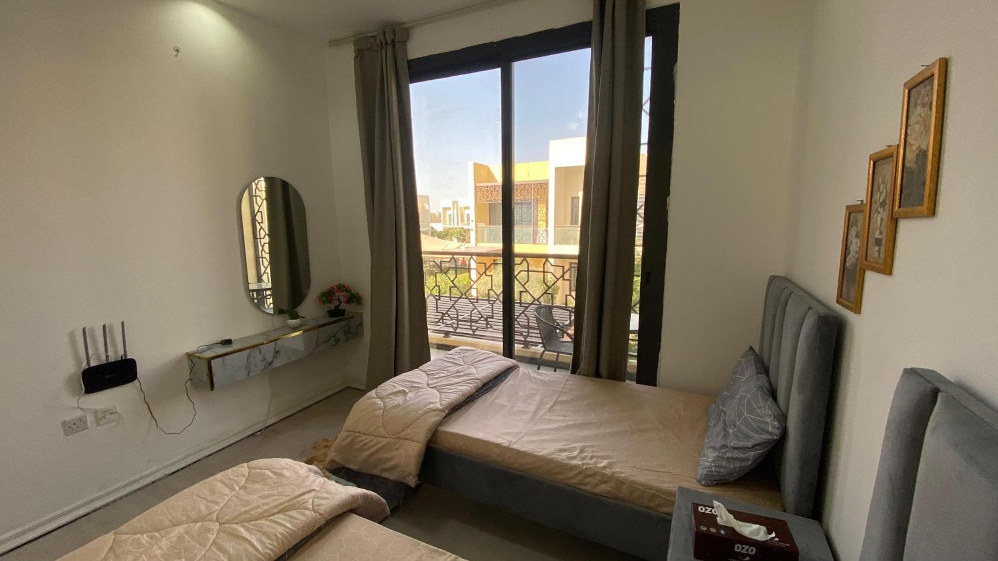Villa 2-bedrooms Townhouse Dxb Gplus1 Dubái
