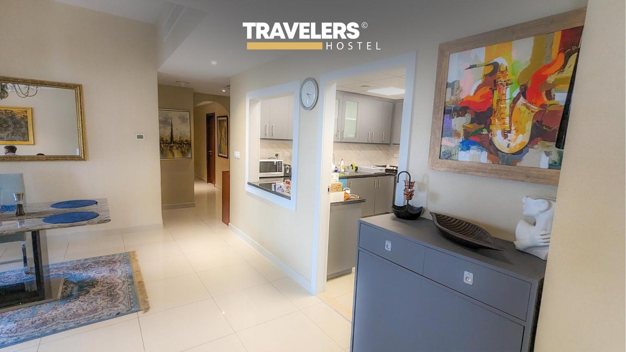 Hostal Travelers - Marina