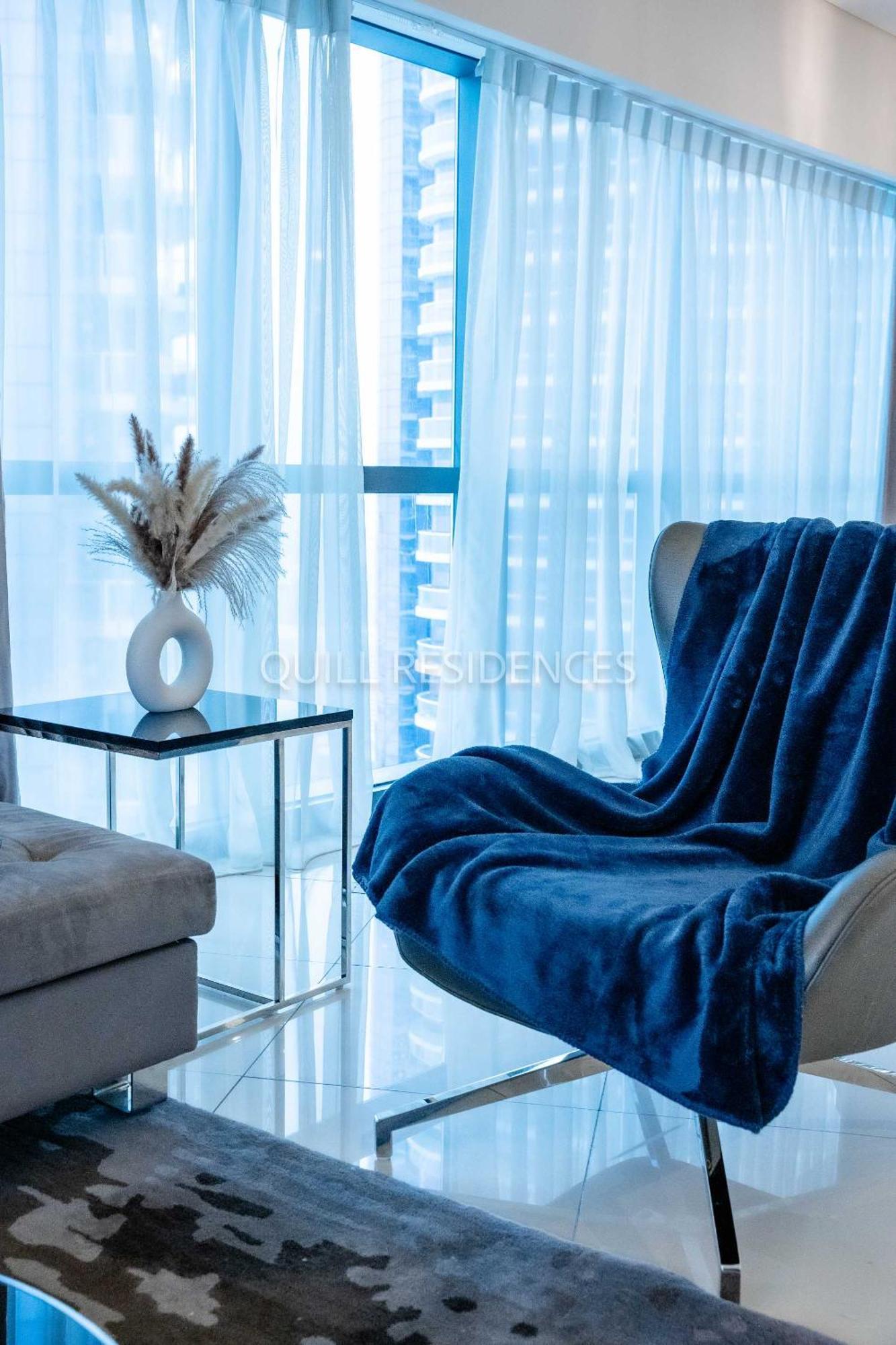 Quill At Paramount Towers 3 Bedroom Creek View *