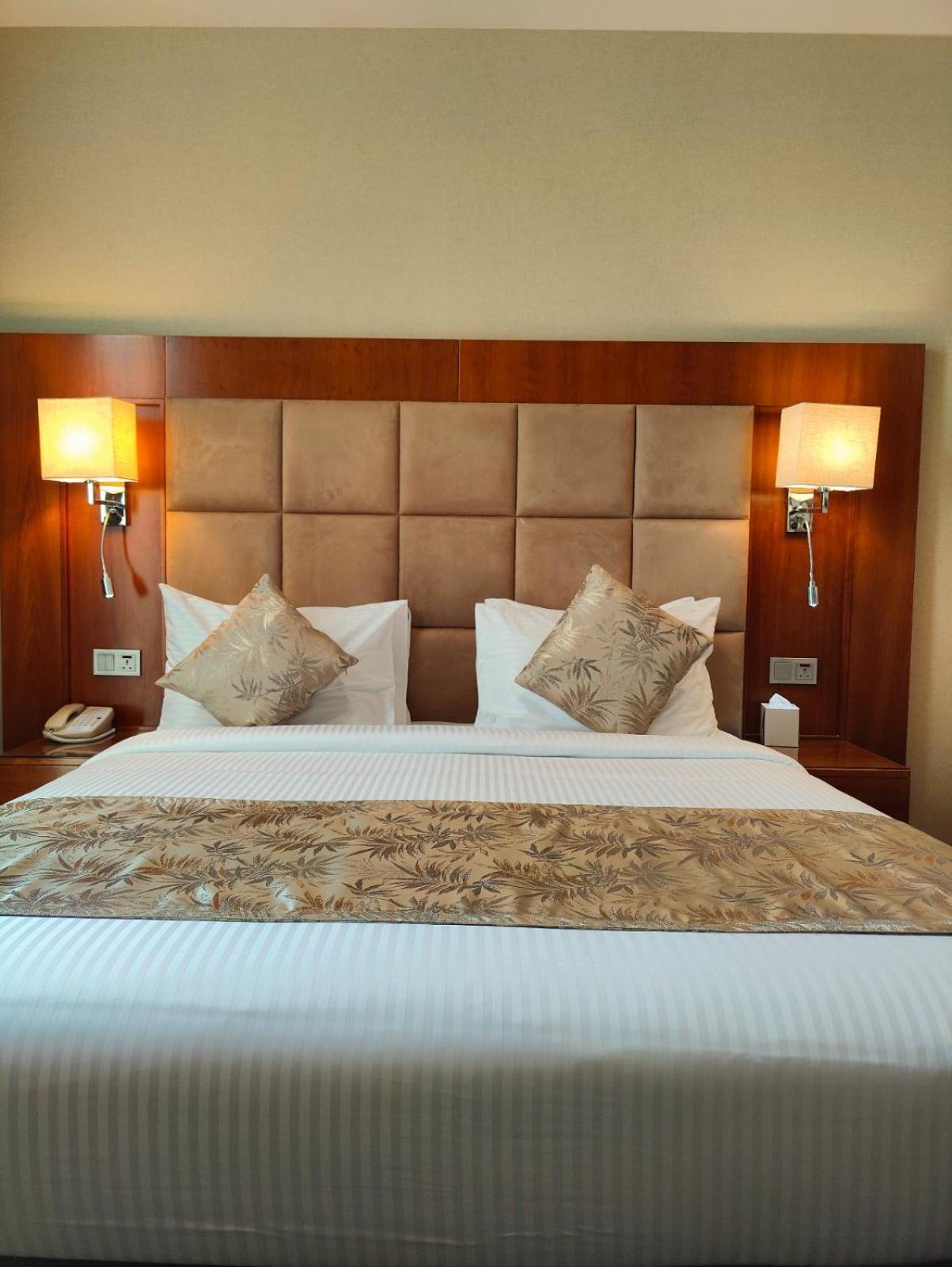 Montreal Barsha 4* Dubai