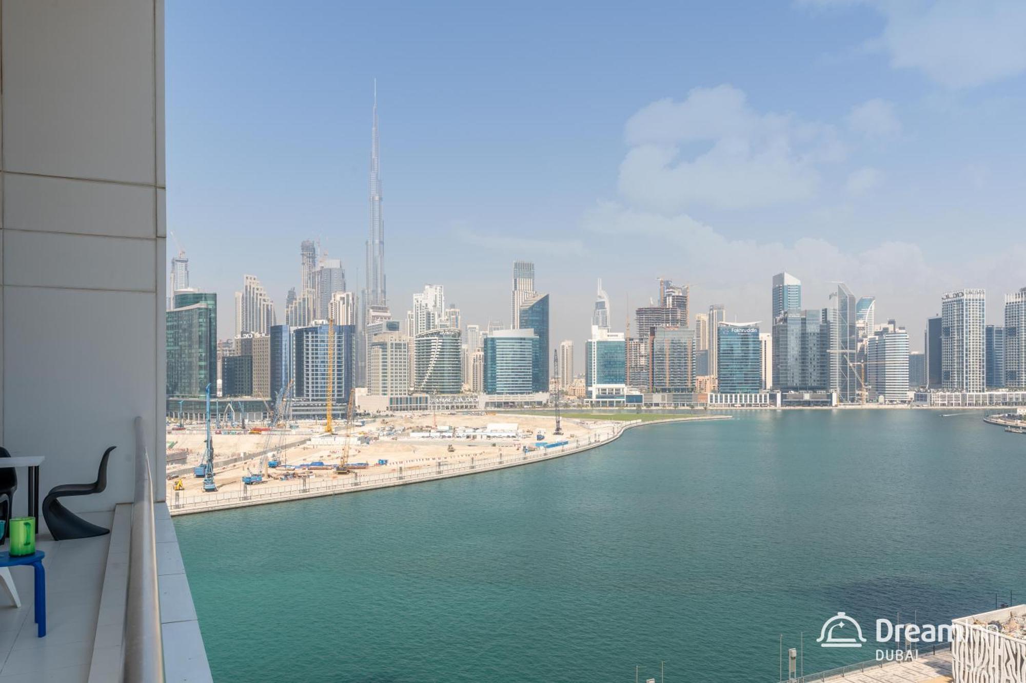Dream Apartments- West Wharf Tower Canal View Appartement Dubai