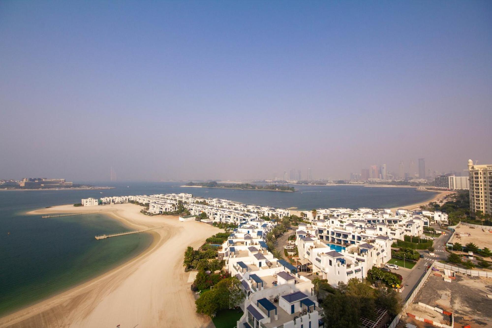 Appartamento Bespoke Homes - Palm Jumeirah- 1 Bedroom Sea View With Pool & Access, Al Haseer
