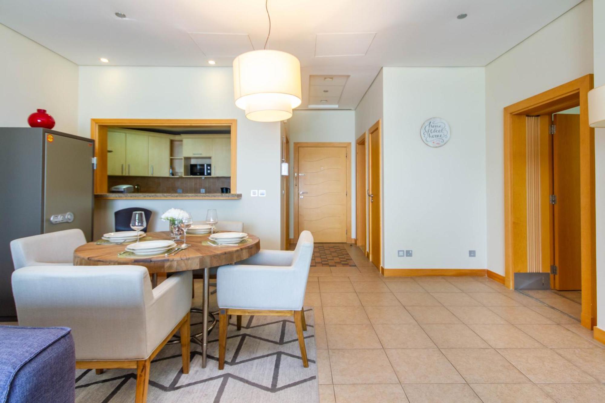 Appartamento Bespoke Homes - Palm Jumeirah- 1 Bedroom Sea View With Pool & Access, Al Haseer *