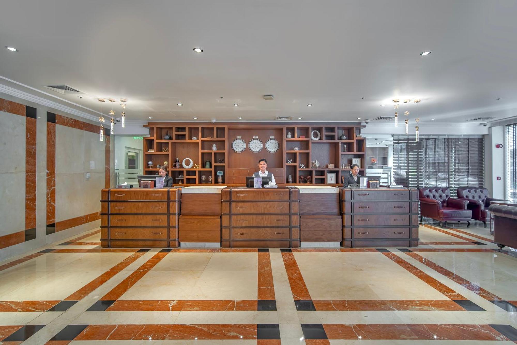 Hotel Majestic Premier Burdubai 4*