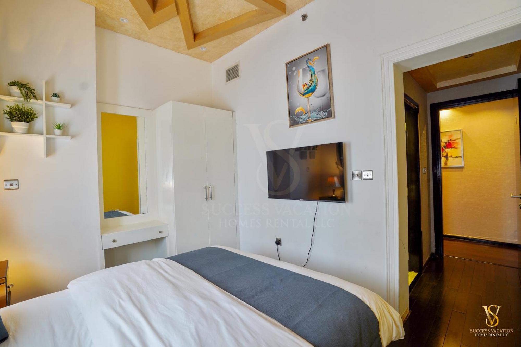 Marina , Success Luxury Apartments, Near Jbr And Metro Station-daily Free Housekeeping Included Lejlighed *