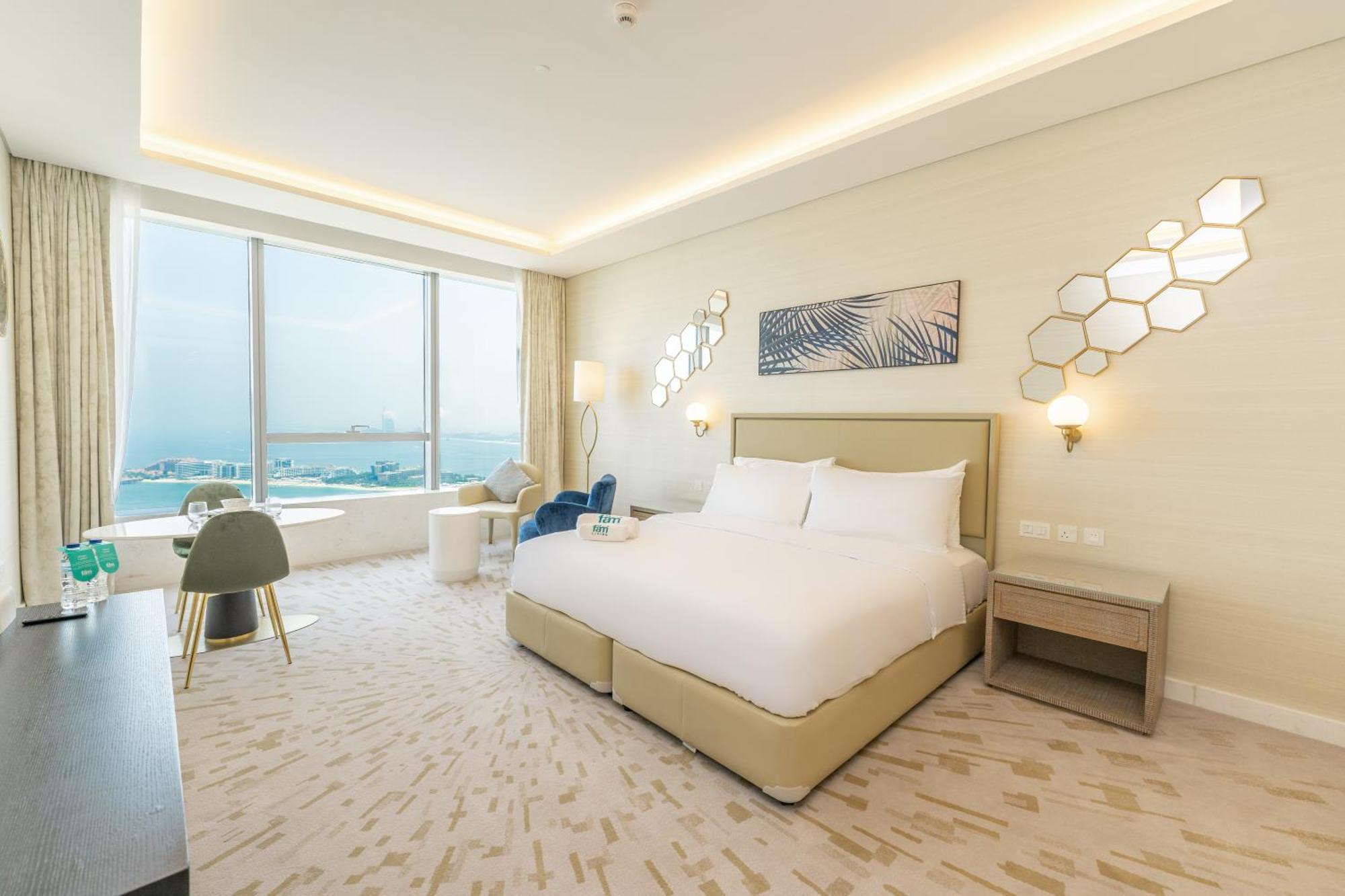 Fam Living - Palm Tower - Palm Jumeirah - Panoramic Lägenhet